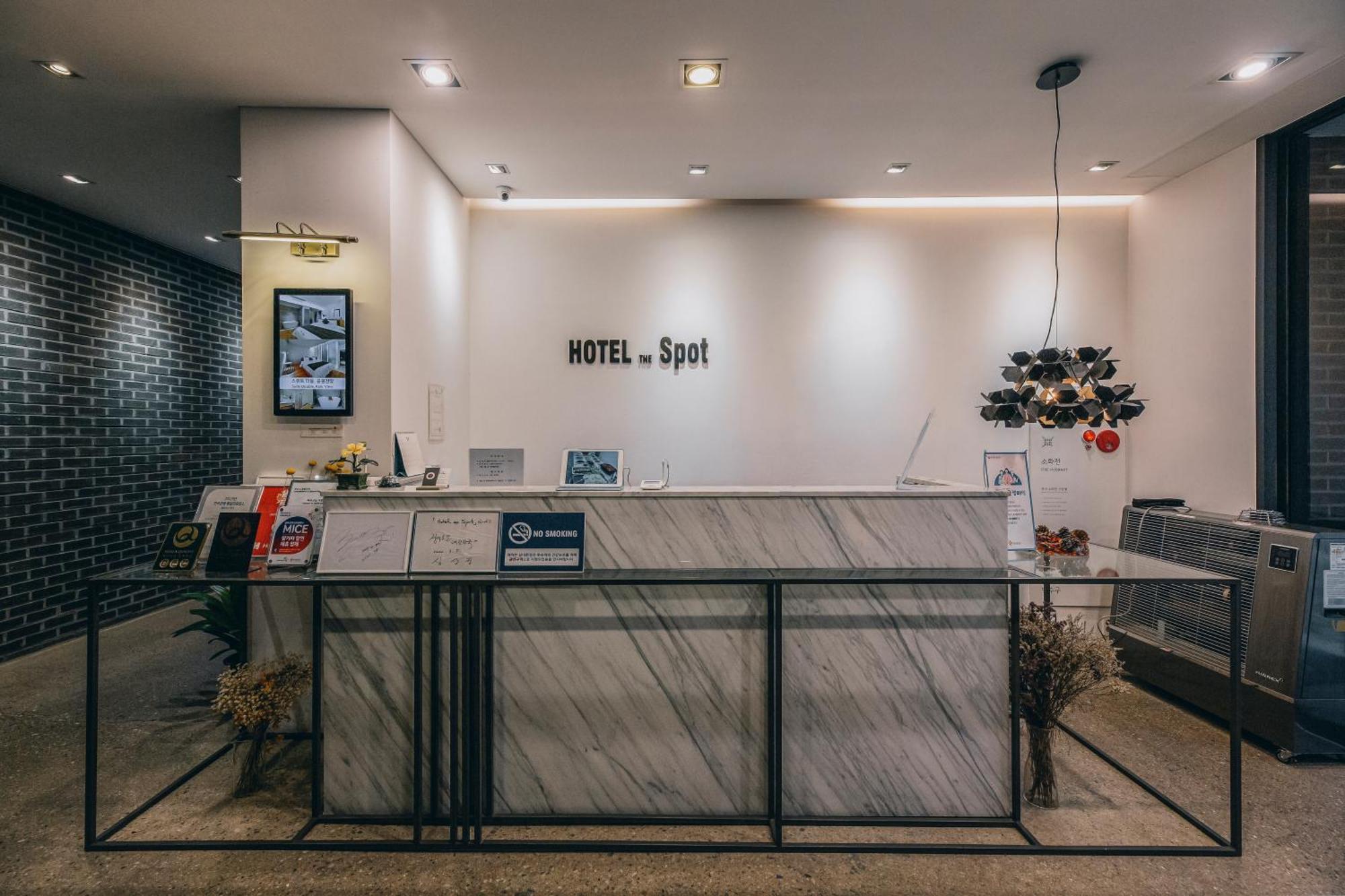 Gwangju Metropolitan City Gwangju Hotel The Spot מראה חיצוני תמונה